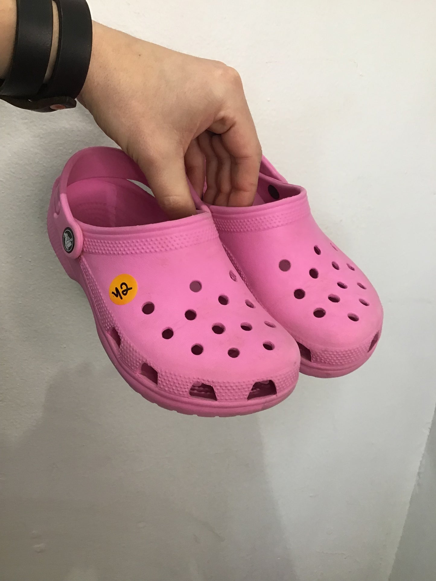 Y2 pink Crocs