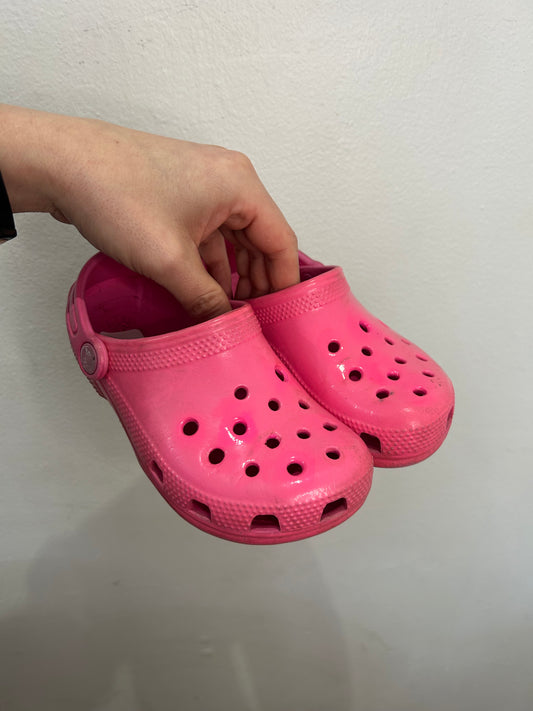 C12 pink patent Crocs