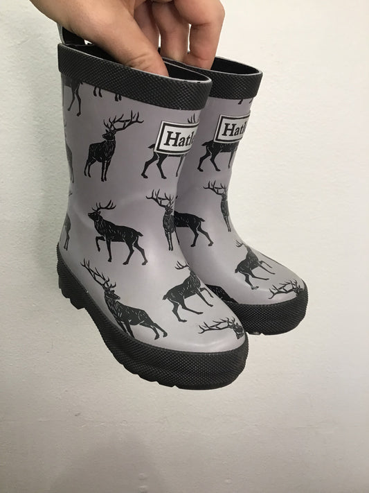 C7 Hatley moose rain boots