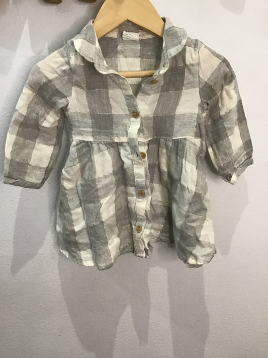 Sparkly squares dress 4-6m