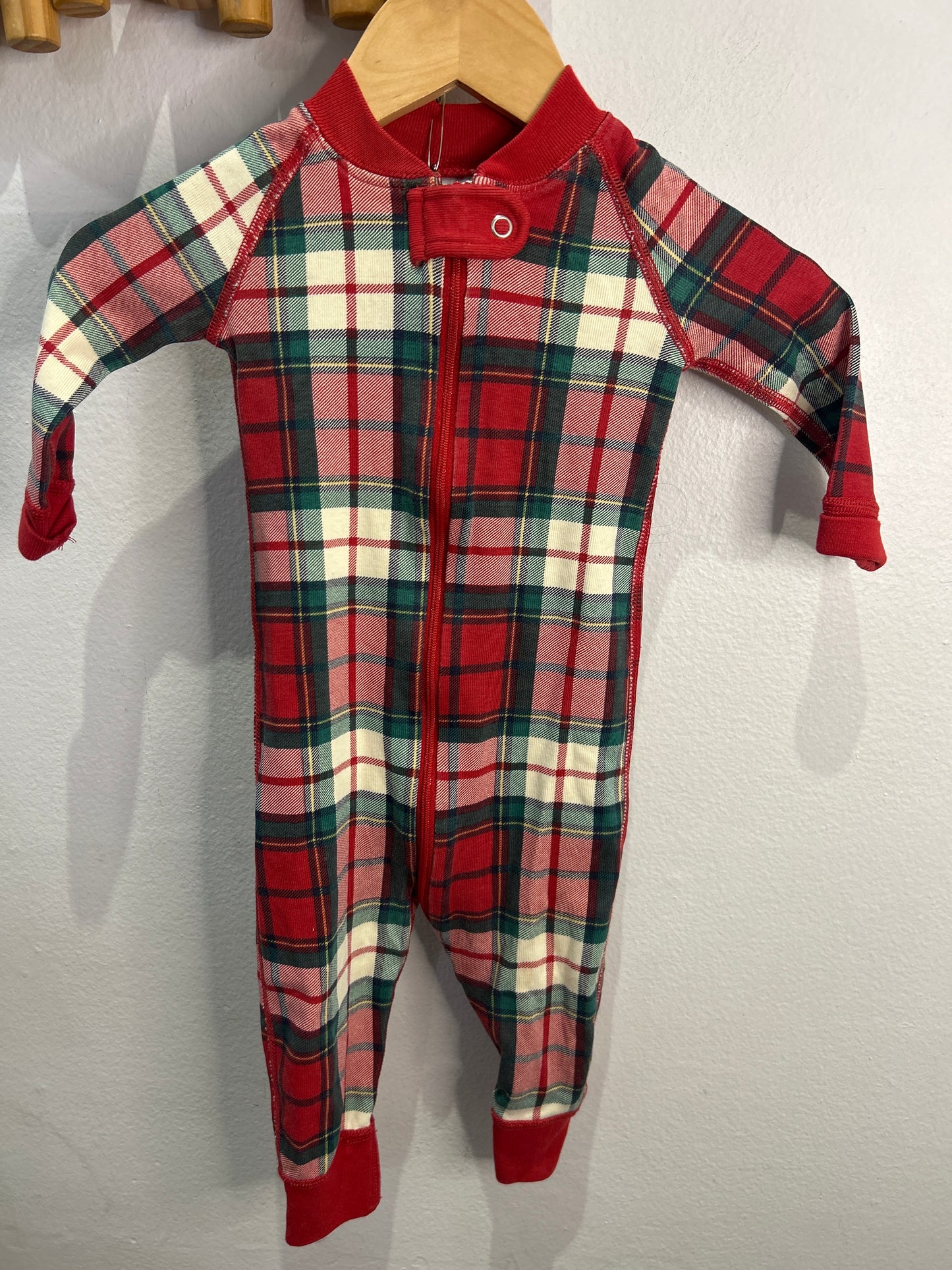 Hannah Andersson Christmas checkered sleeper 6-12m