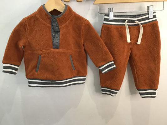 Brown fleece set 6-12m