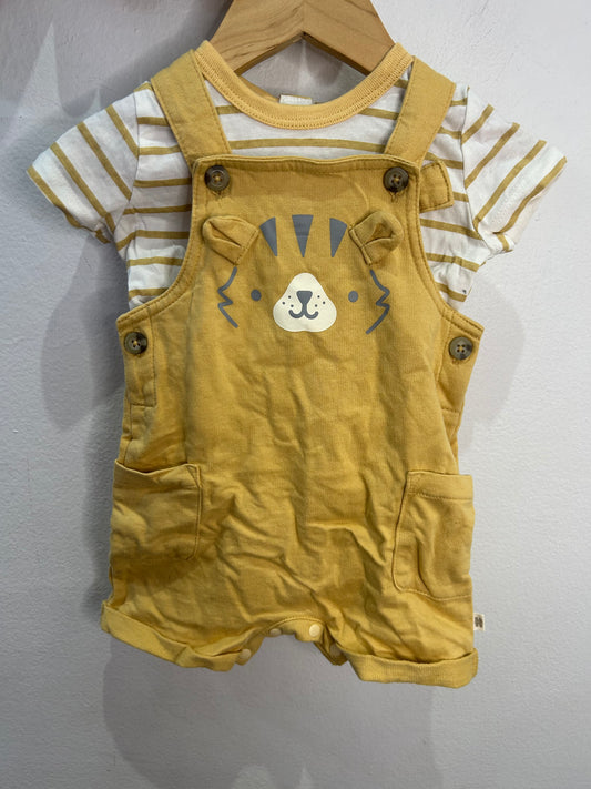 Lion shorty romper 6m