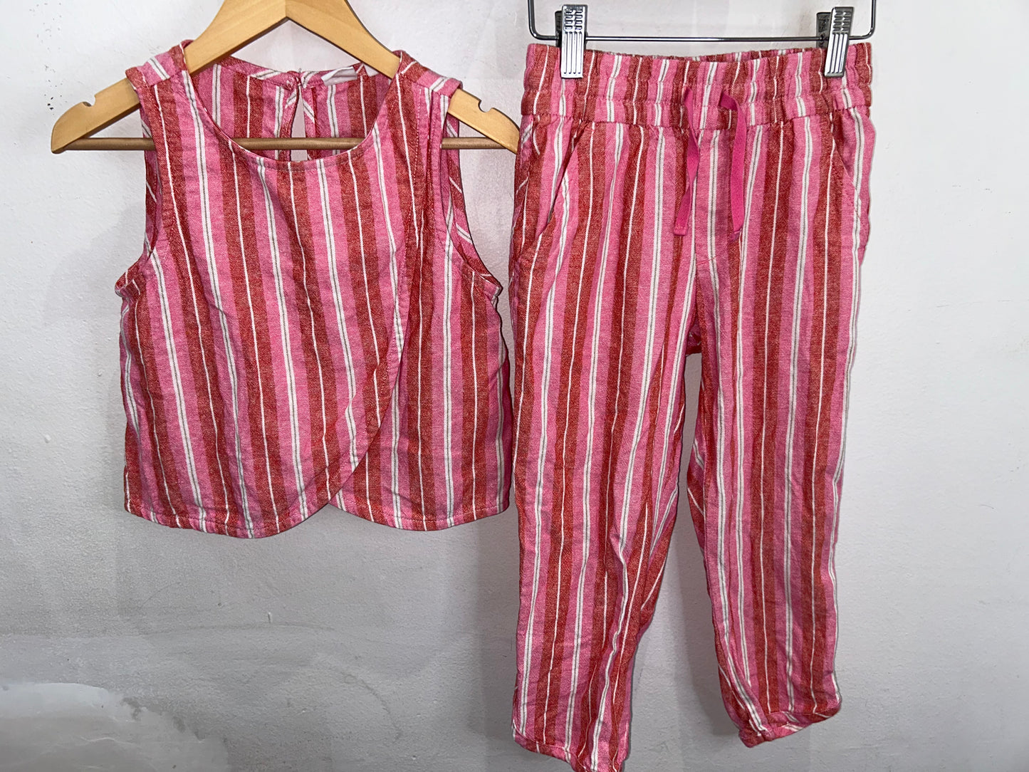 Matching linen set 8-9y