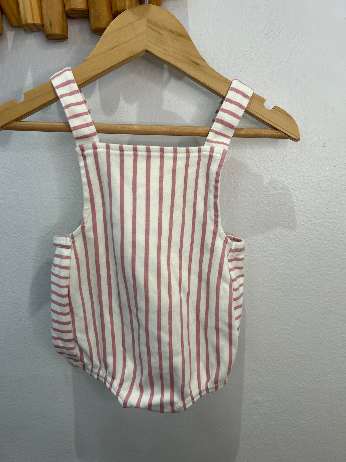 Pehr pink strpie shorty romper 3-6m
