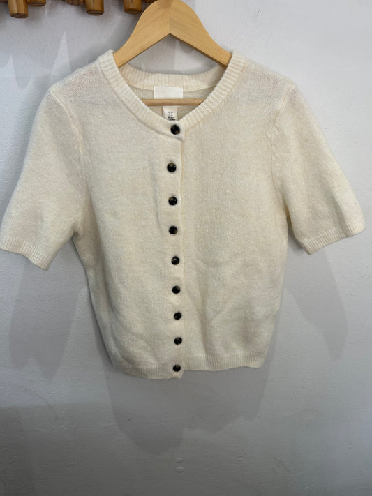Cream short sleeve sweater XS