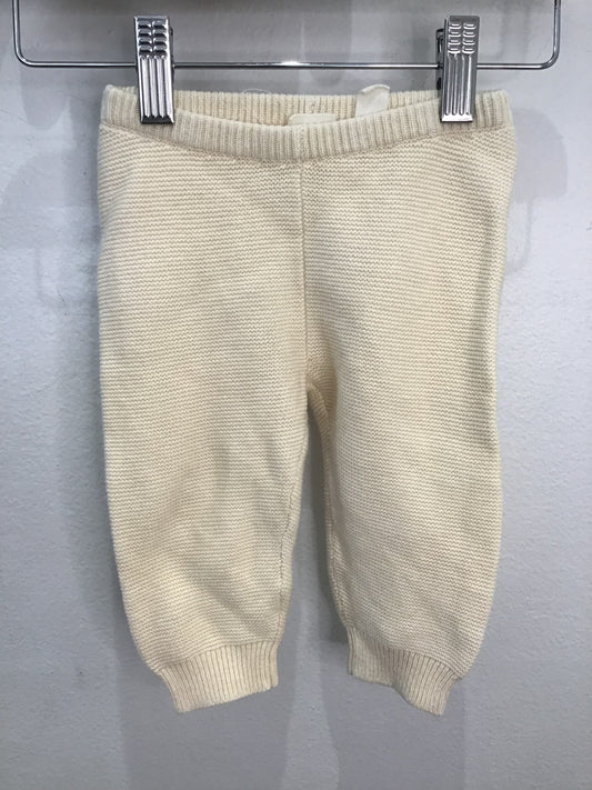 Cream sweater pants 3-6m