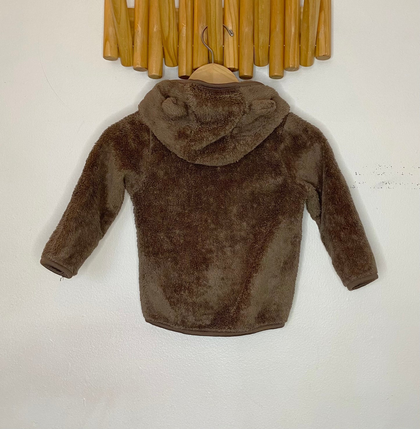 Brown furry sweatshirt 12-18m