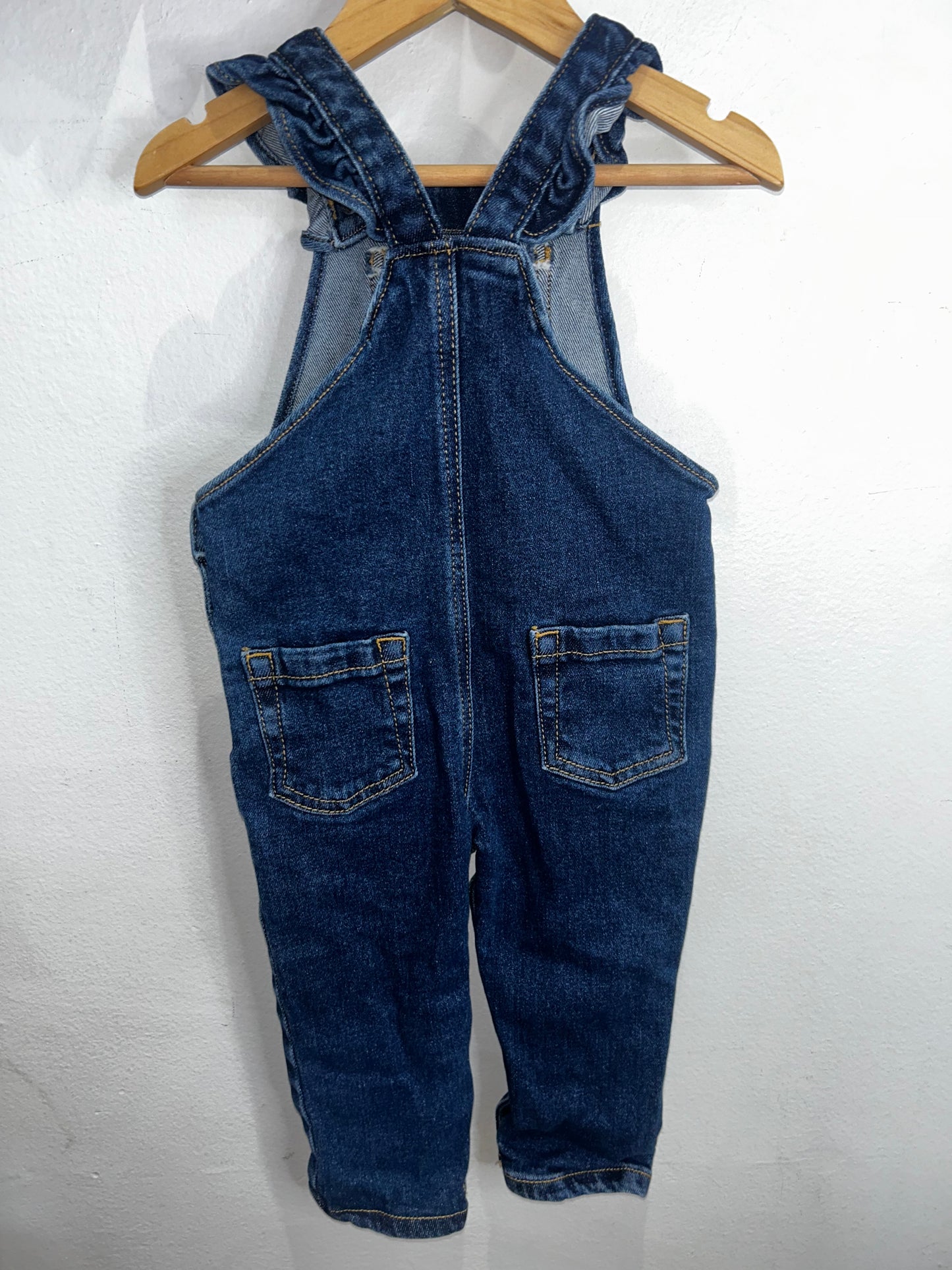 Ruffle straps overalls 18-24m