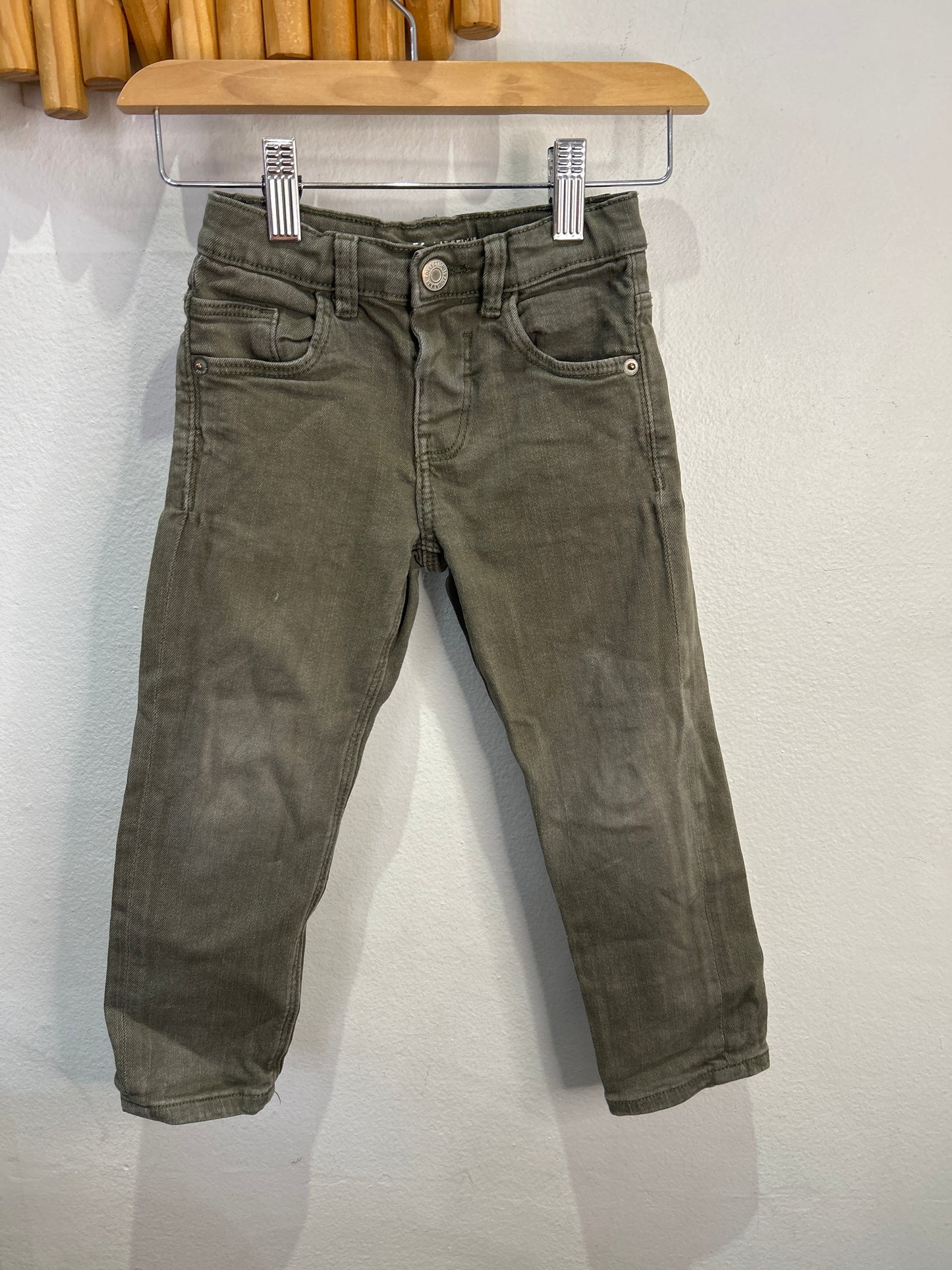 Grey green jeans 4y