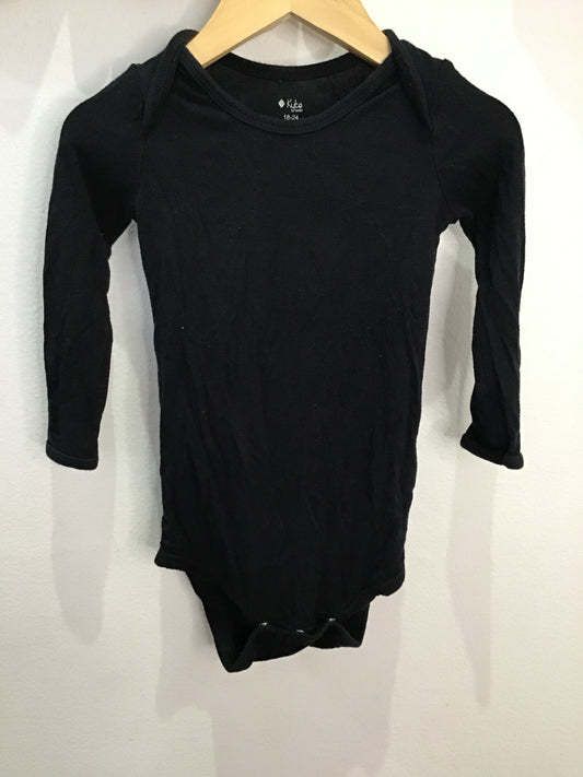 Kyte baby black onesie 18-24m