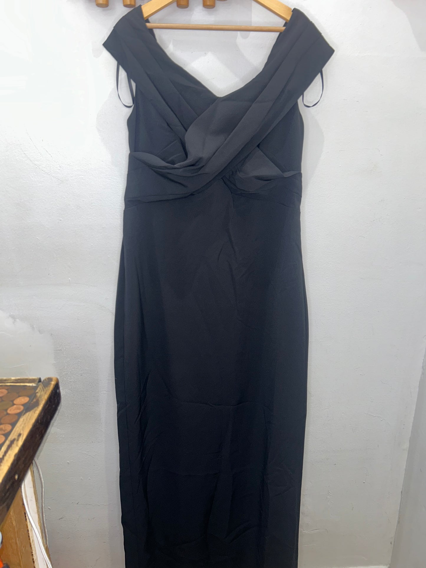 Black gown - size 10 NEW