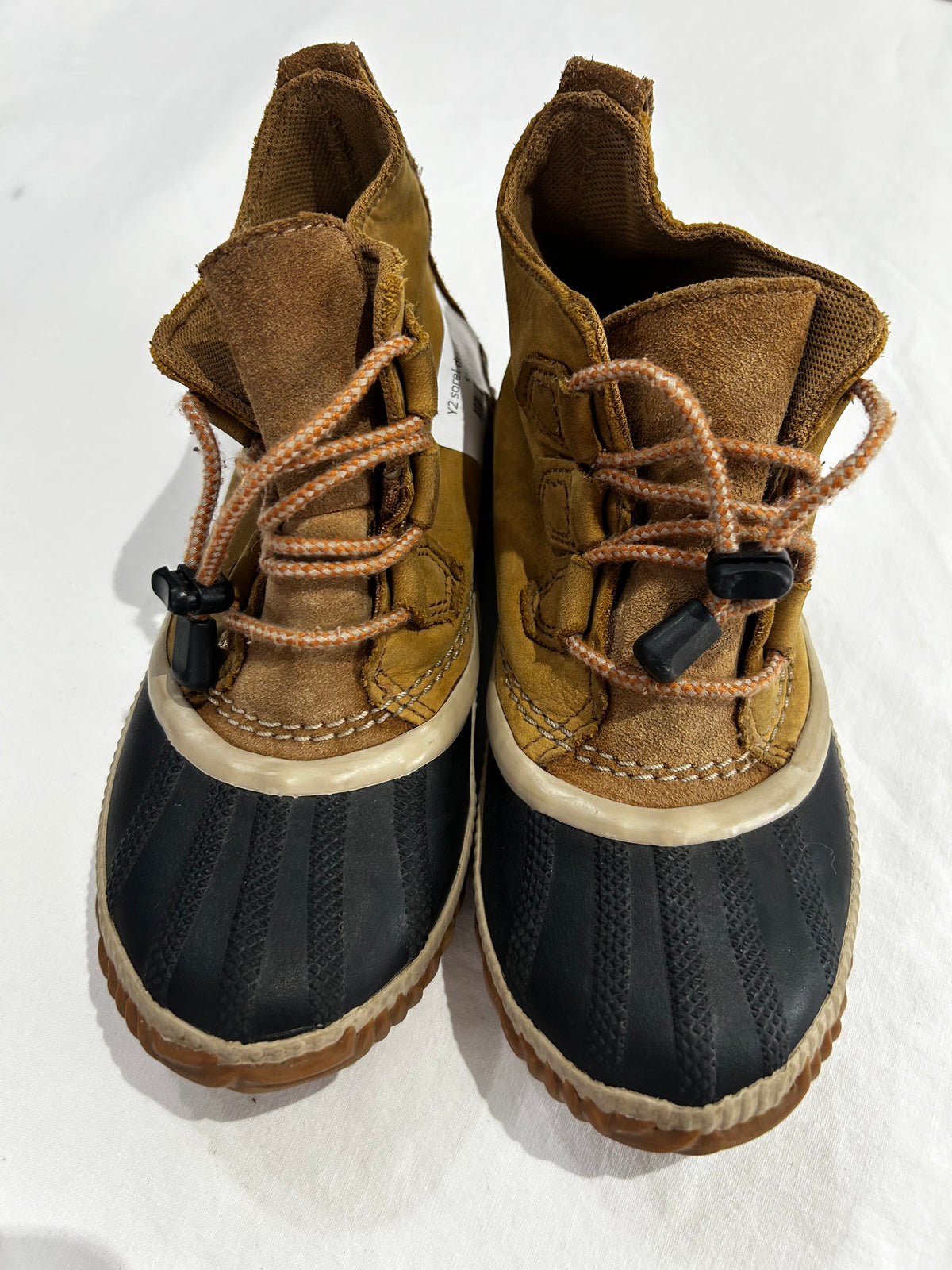Y2 sorel duck boots