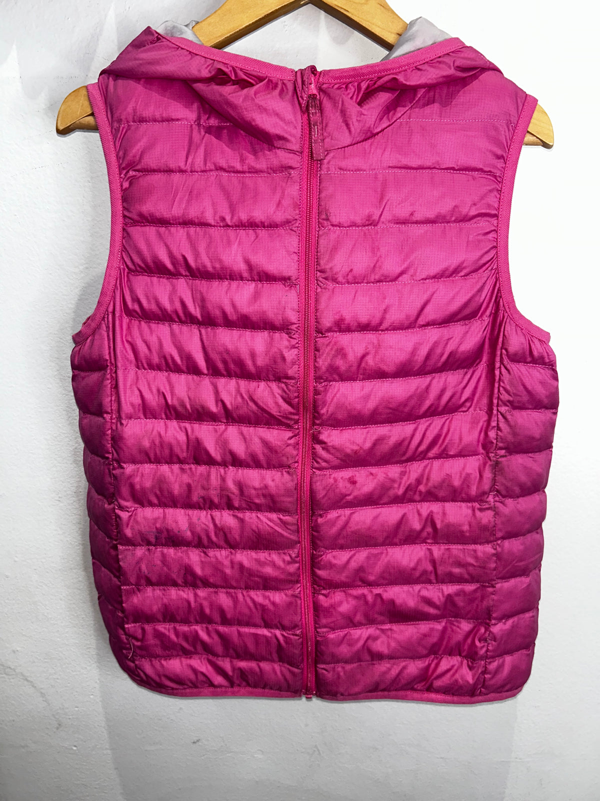 Packable pink puffer vest 9-10y