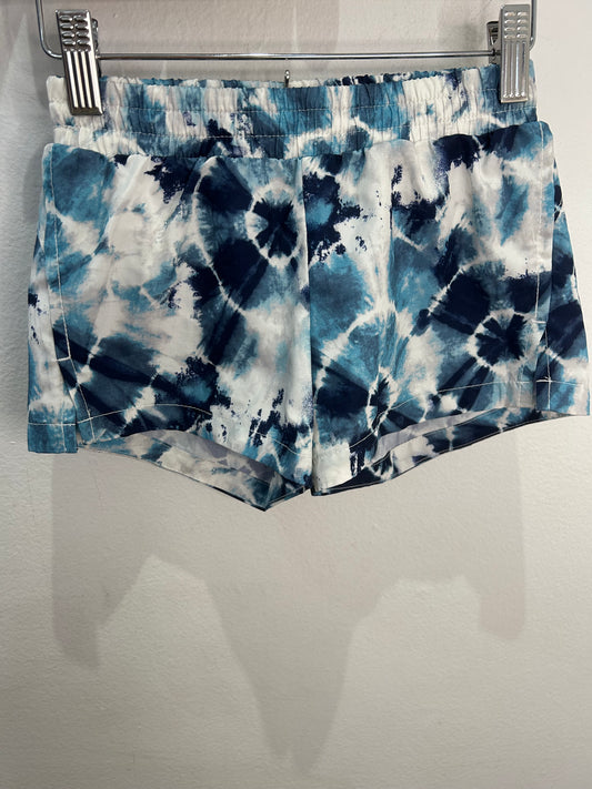 Blue pattern activewear shorts 6y-7y