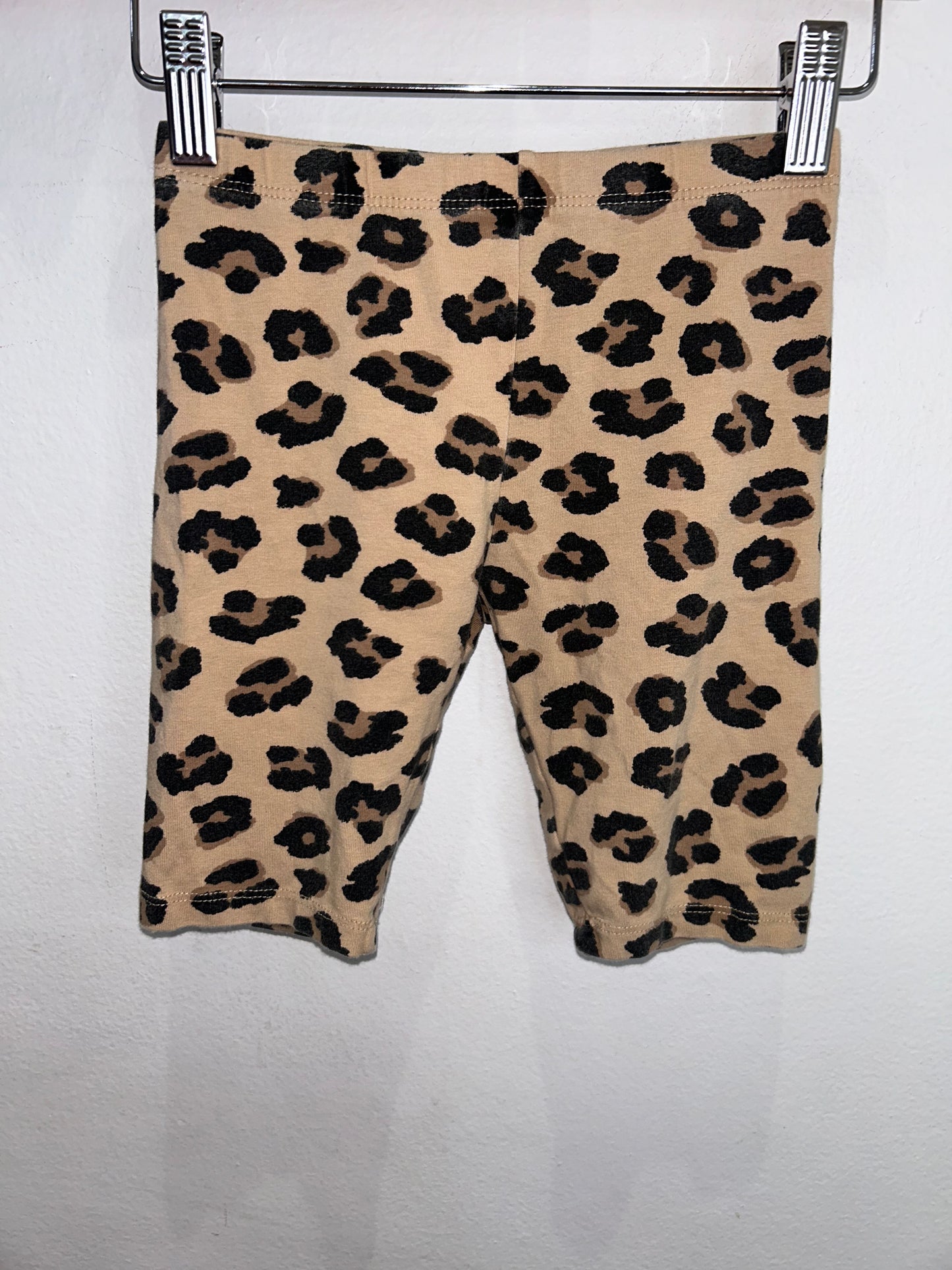 Cheetah bike shorts 7-8y