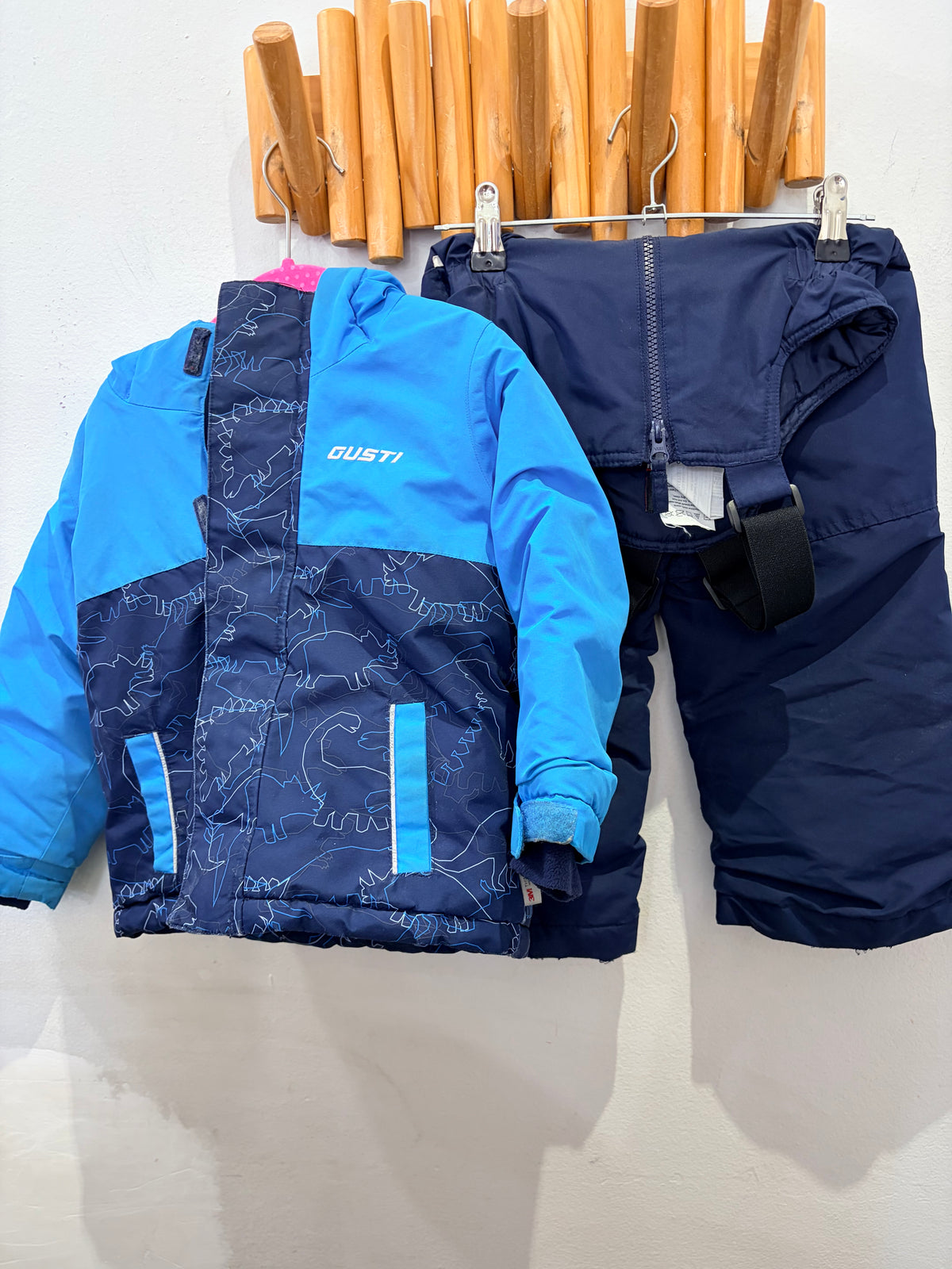 Gusti blue two piece snowsuit 2y VGUC*