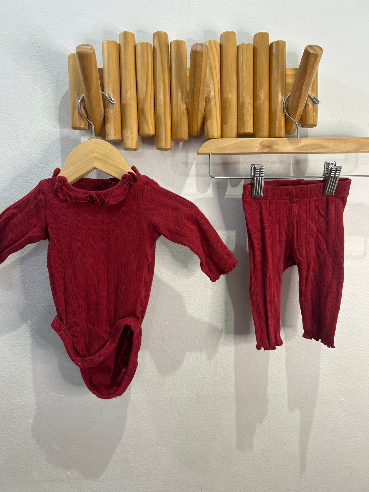 Red pointelle set 1-2m