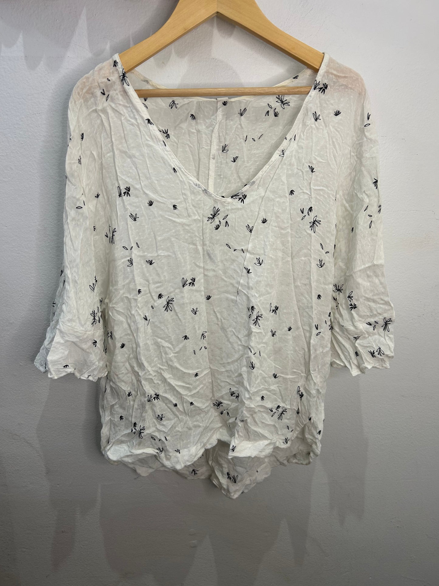 Girlfriend collective leaves blouse - adultS