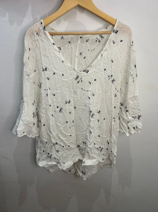 Girlfriend collective leaves blouse - adultS
