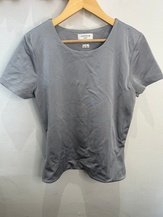 Aritizia Contour silver top - size M