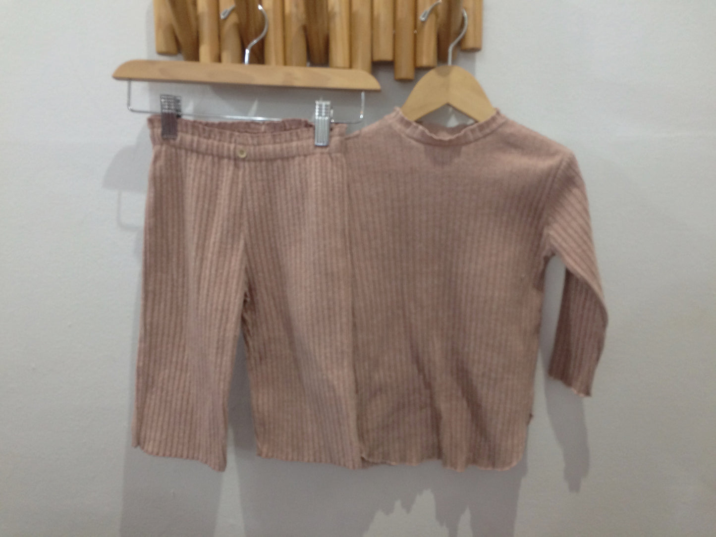 Pink knit ribbed sweater set 18-24m