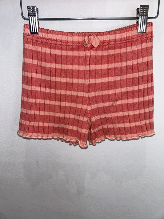 Peach knit shorts 4-6y