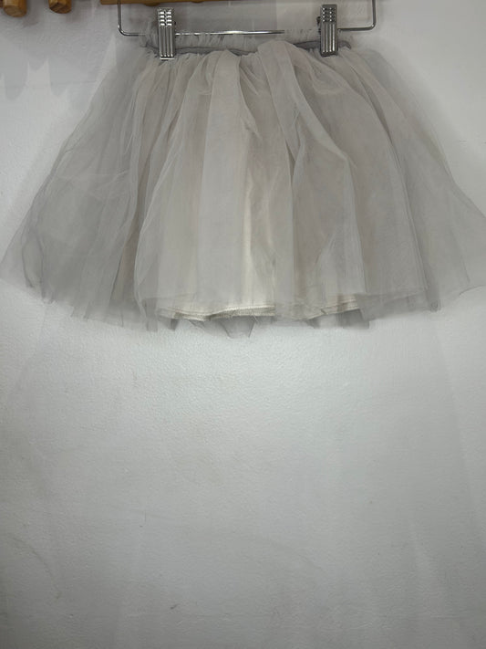 Grey tulle skirt 5y