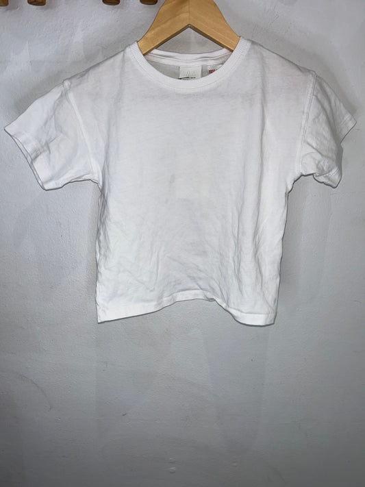 White tee 4y