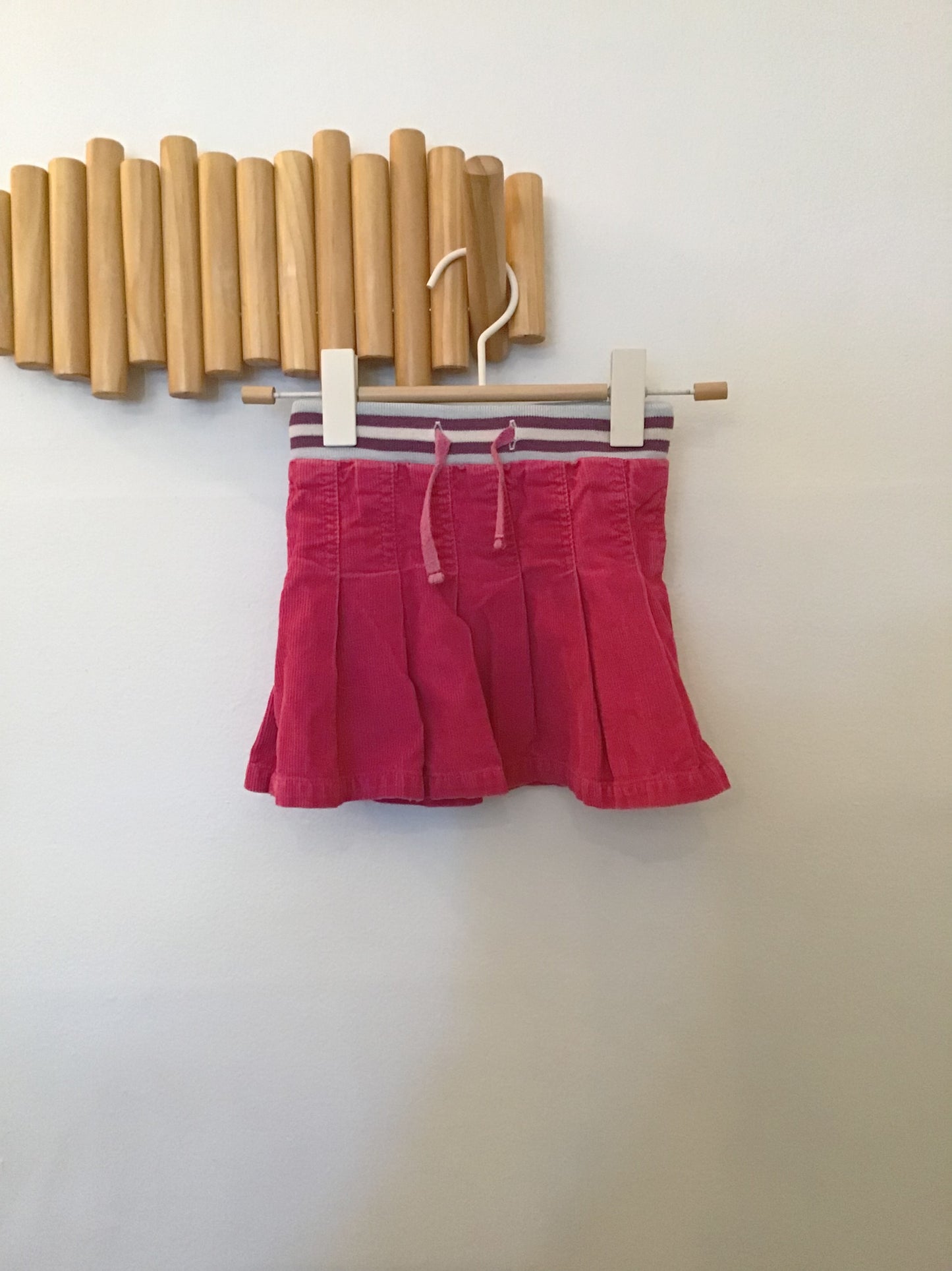 Boden pink skirt 2-3y