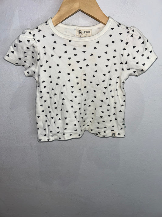 Black little hearts tee 2y