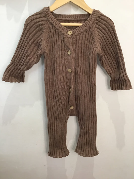 Brown sweater romper 6-12m