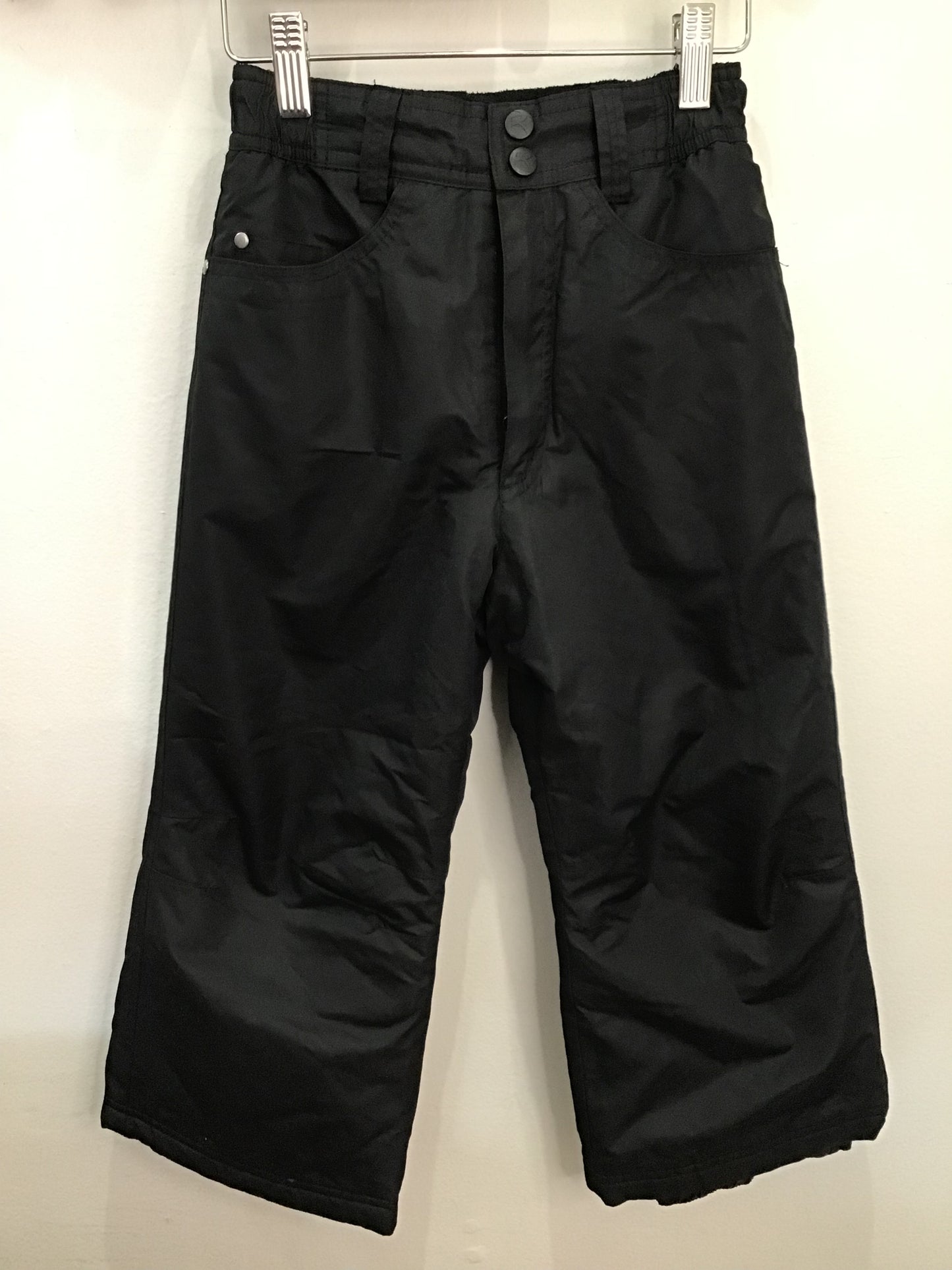 Black snowpants 6y