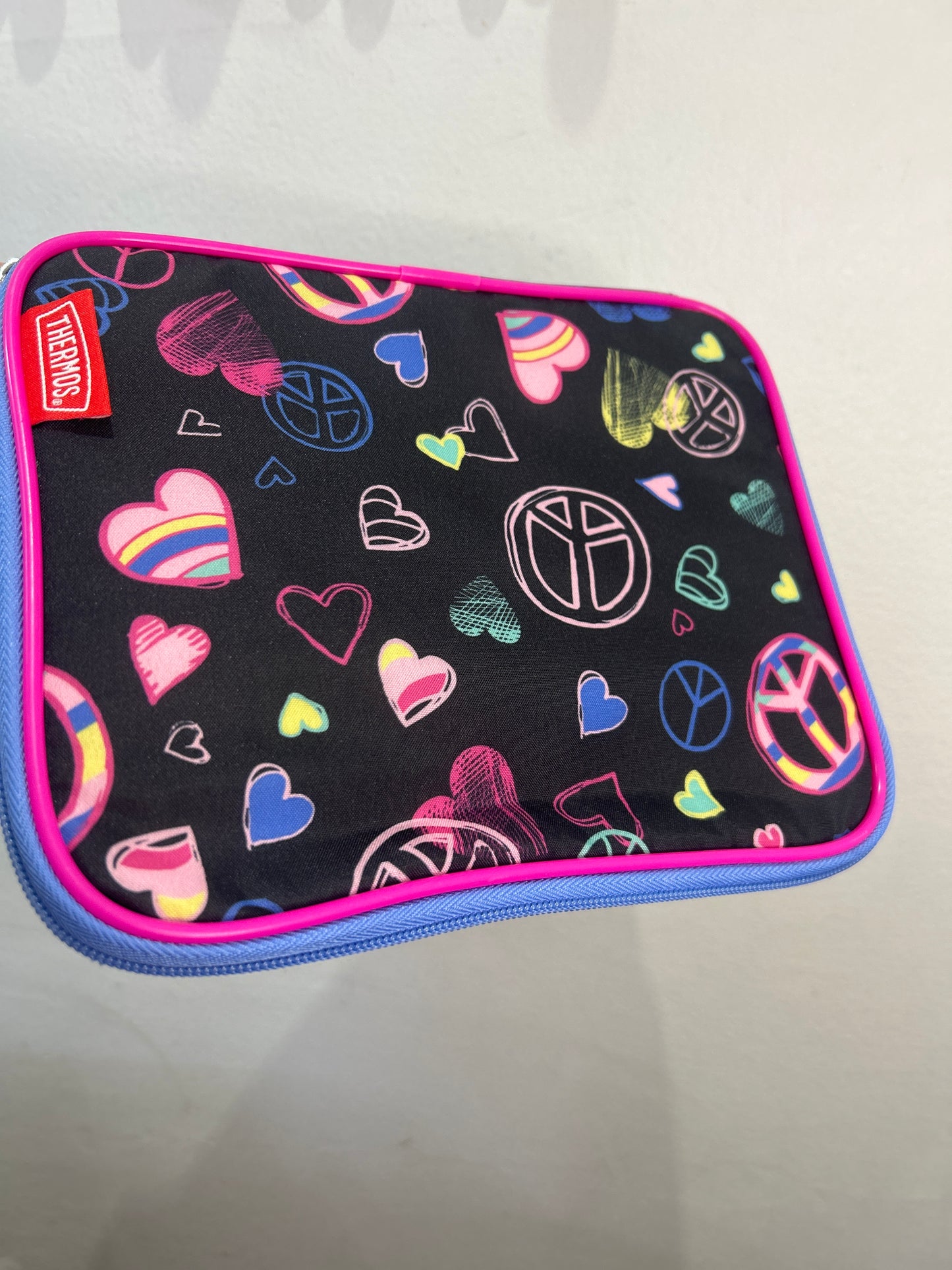 Thermos peace hearts lunch box