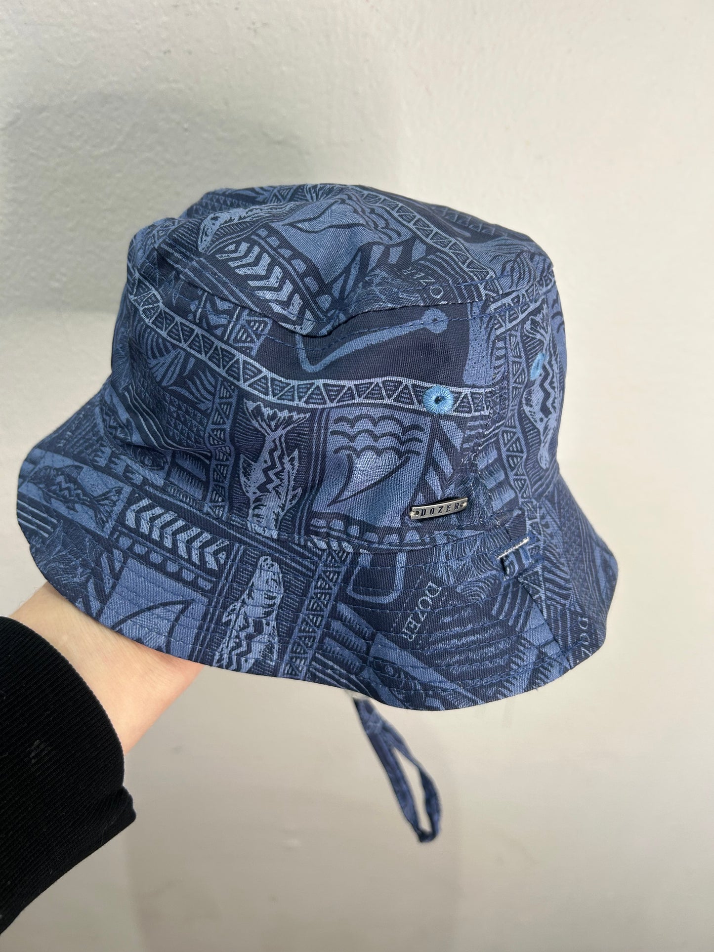 Dozer reversible bucket hat 2-5y NEW