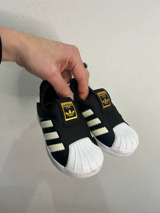 C6.5 Black Adidas ortholite