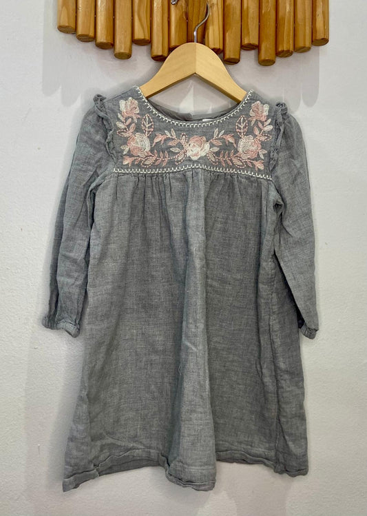 Grey embroidery dress 4y