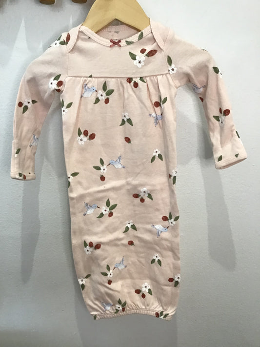 Newborn gown - hummingbirds