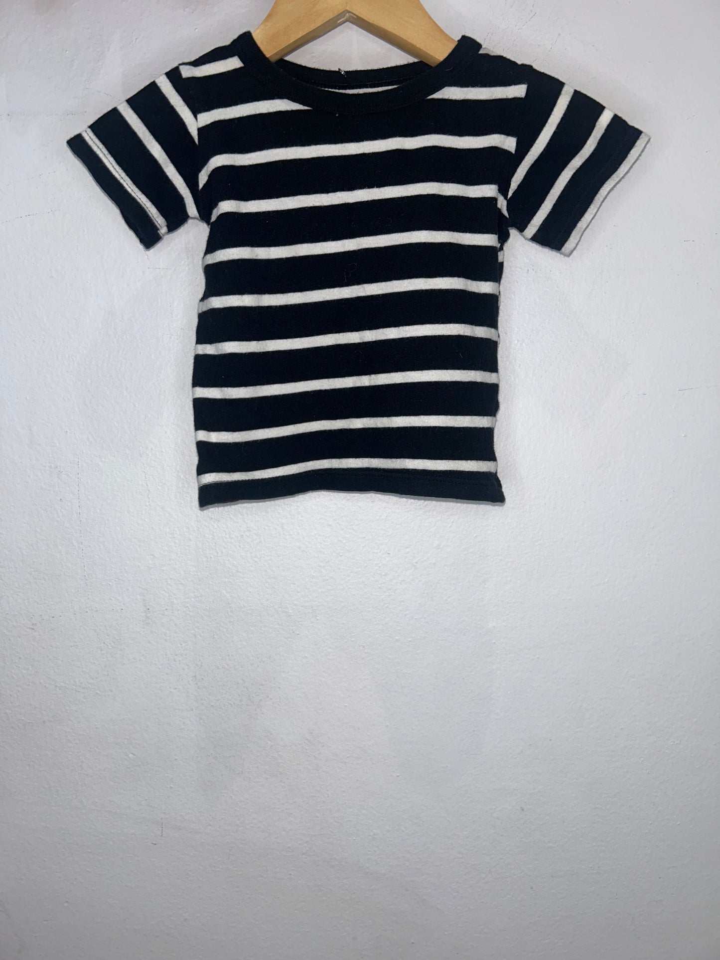 Minimioche black strpie tee 6-12m