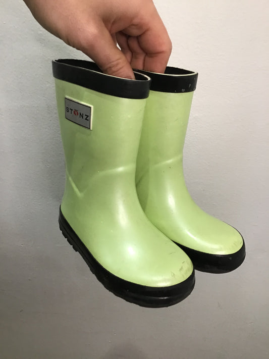 C7 green Snotz rain boots