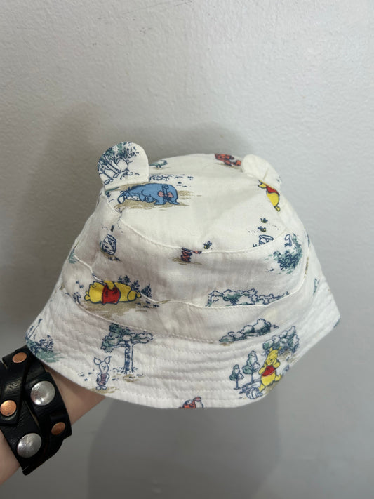 Winnie the Pooh hat 6-12m