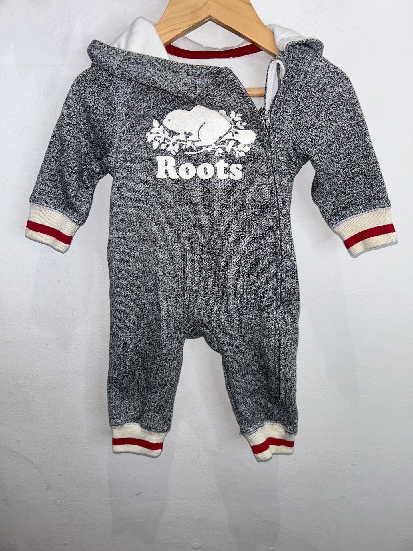 Roots classic cabin romper 3-6m