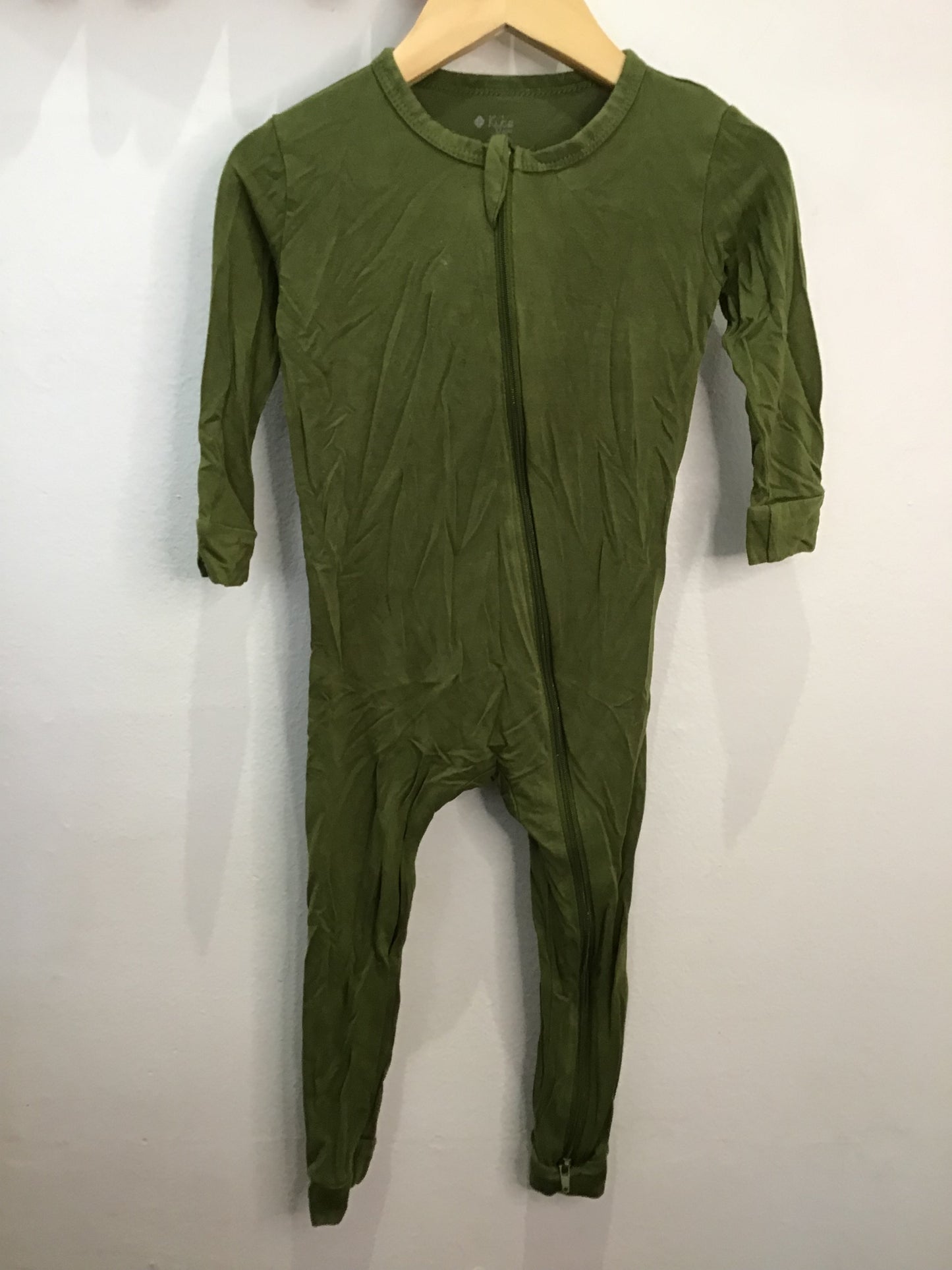 Sleeper Kyte olive green 2y