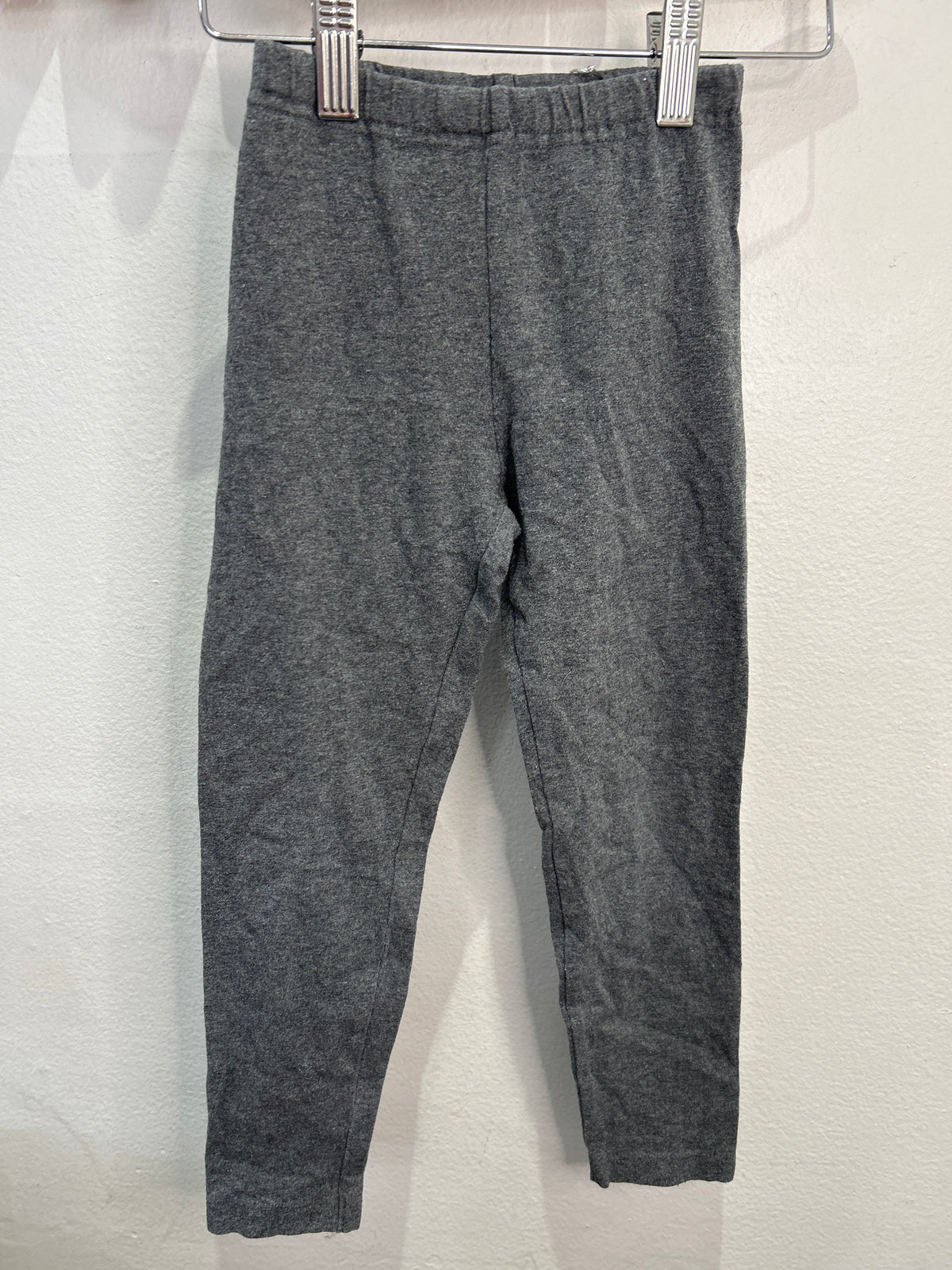 Dark grey leggings 3-4y