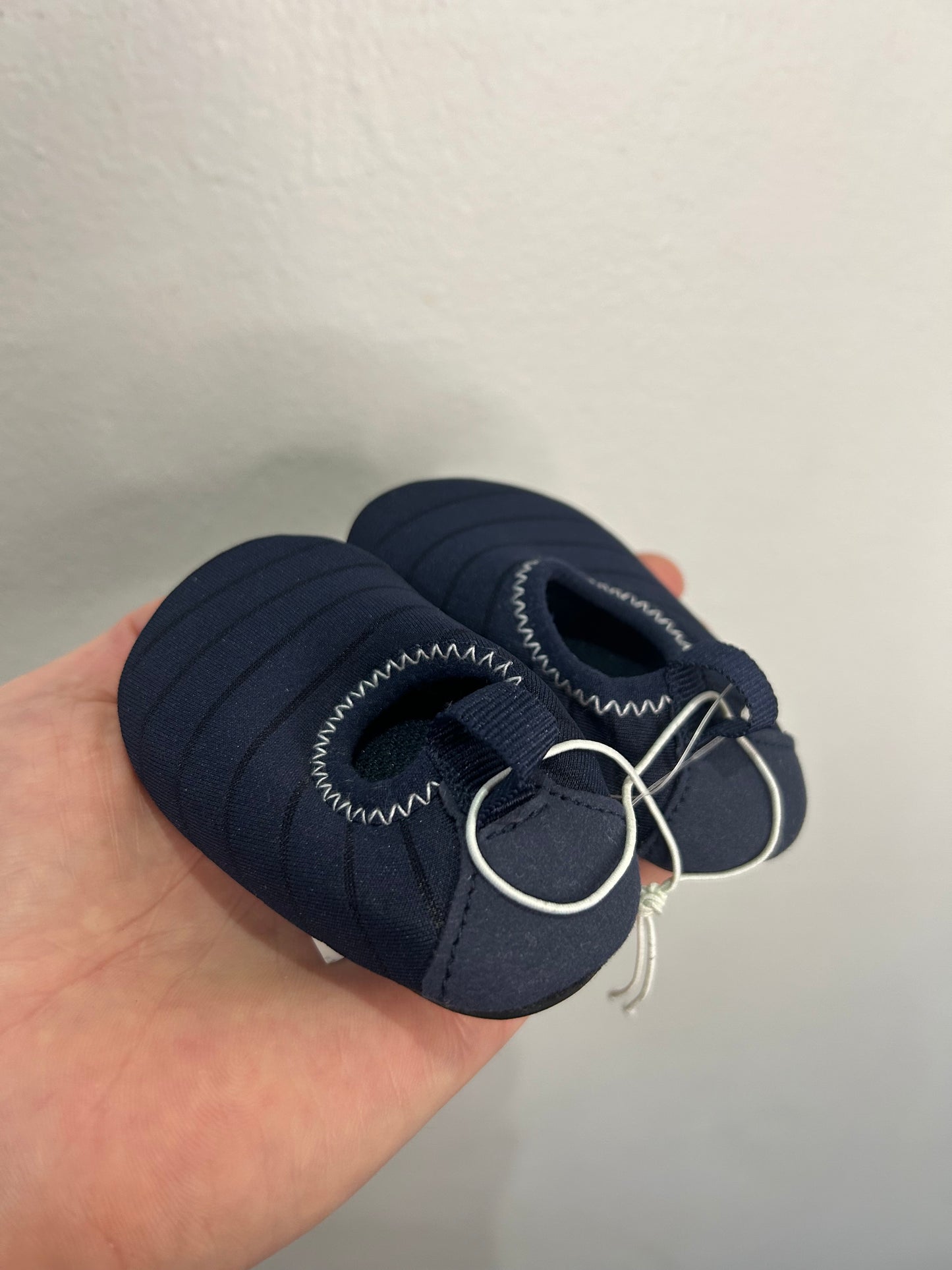 Baby water shoes 3-6m NEW