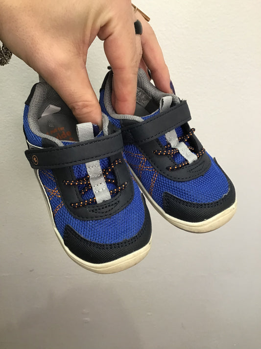 C6 Stride Rite wide feet blue shoes