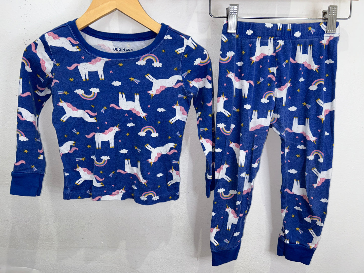 Unicorns pyjama set 3y*