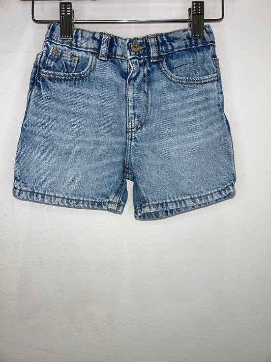 Lightwash denim shorts 2y