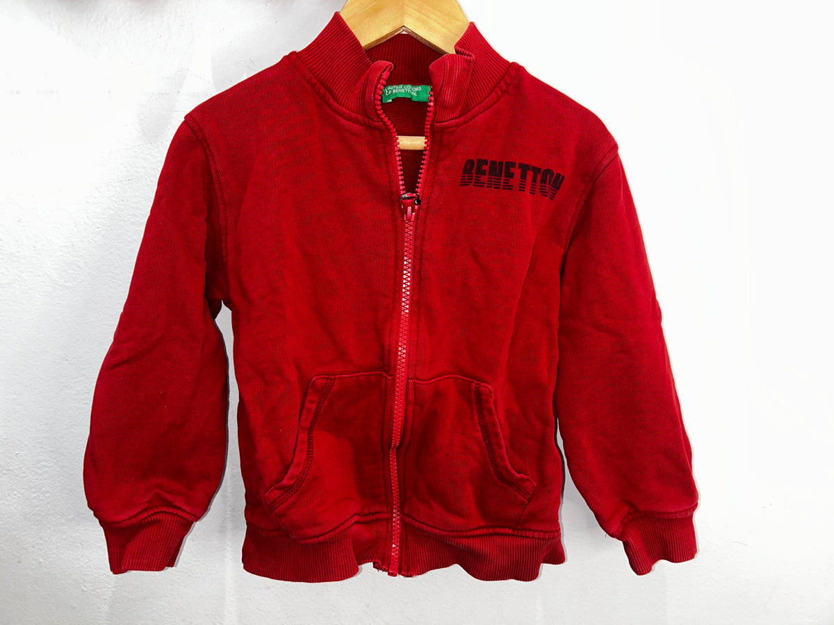 Red round-collar zip-up 3-4y