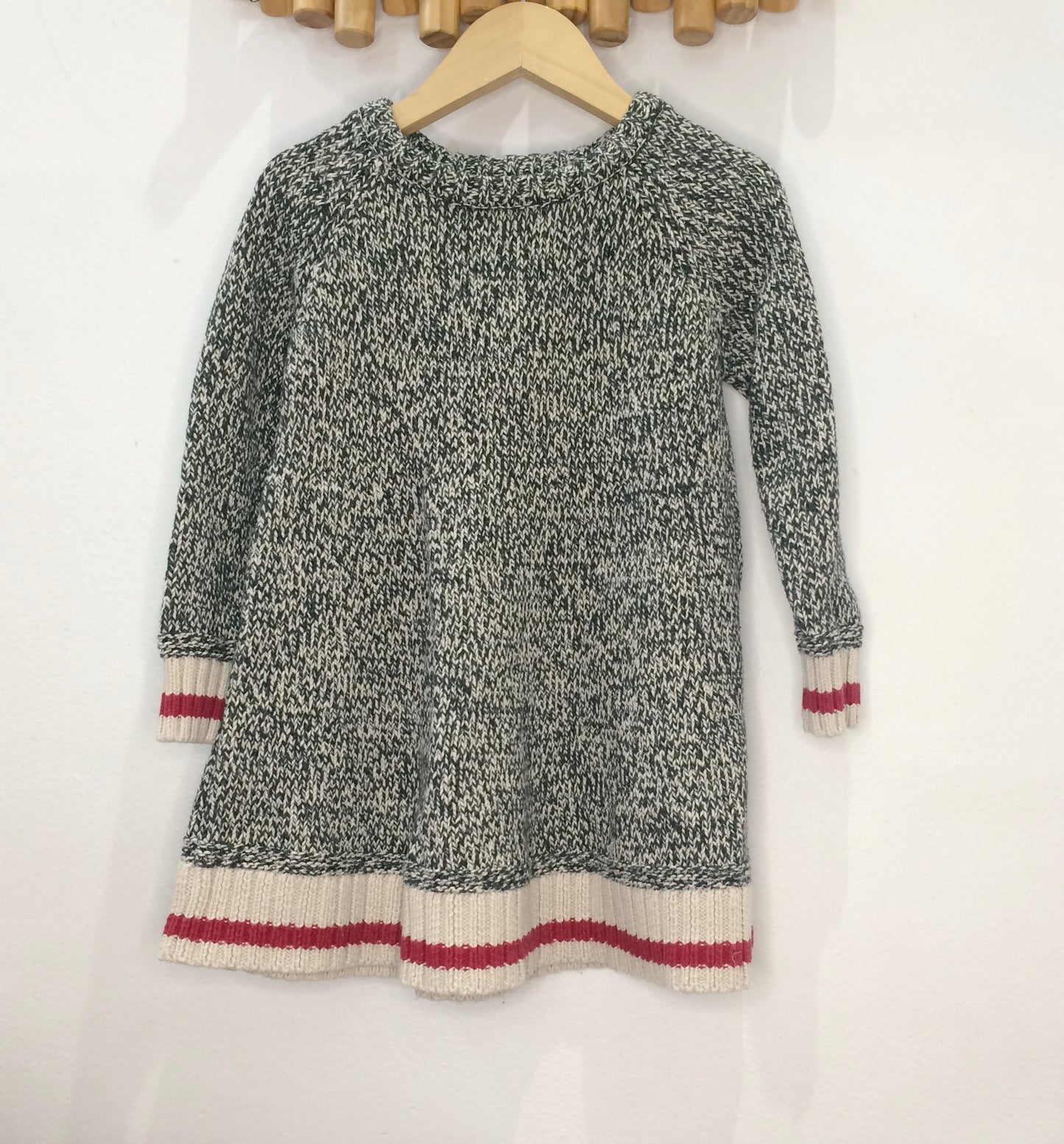 Roots cabin sweater dress 3y